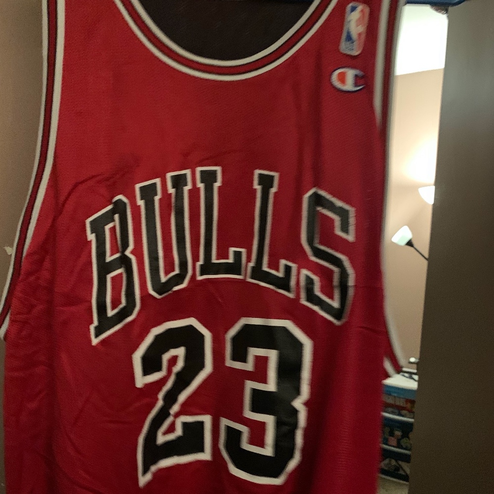 Vintage reversible Michael Jordan Bulls jersey